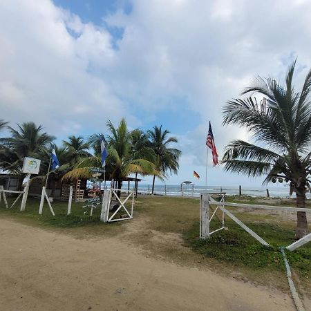 Hostal Rudy'S Beach Puerto Cortés Exterior photo