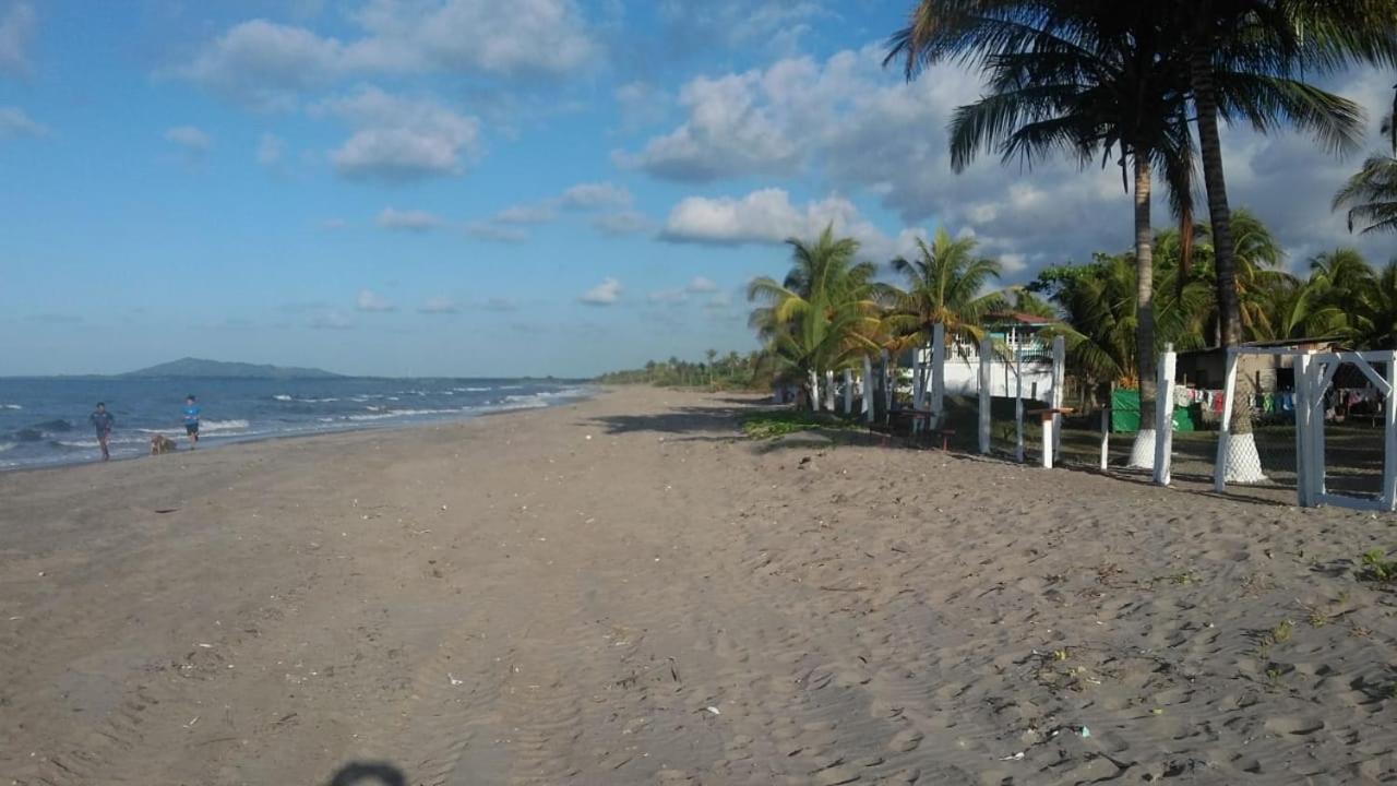 Hostal Rudy'S Beach Puerto Cortés Exterior photo
